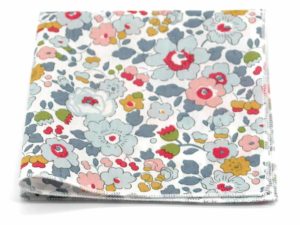  Le Coq en Pap' - Pochette de costume fleuri liberty betsy p