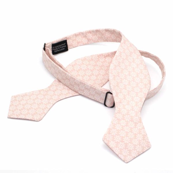  Le Coq en Pap' - Noeud papillon fleuri rose nude rosace