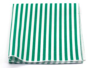  Le Coq en Pap' - Pochette de costume vert et blanc rayée