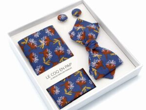  Le Coq en Pap' - Coffret noeud papillon fleuri bleu marine camélia