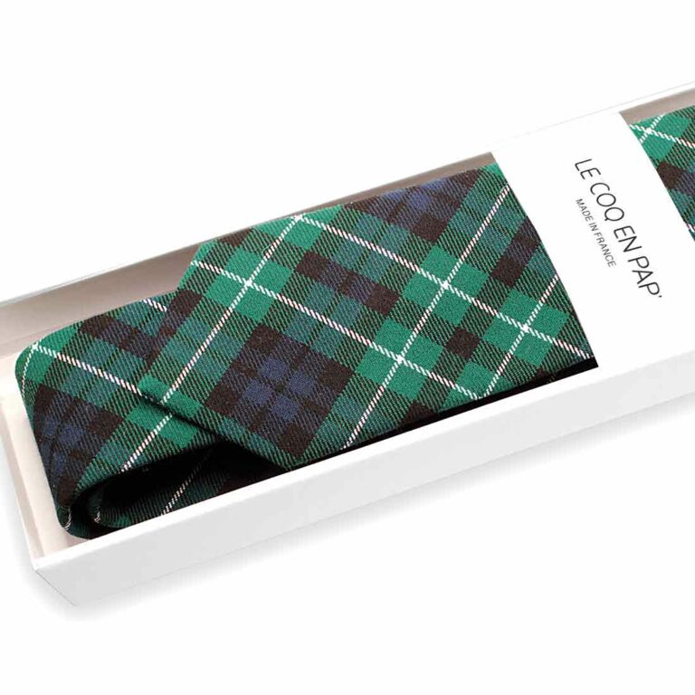 Cravate vert ecossais tartan Le Coq en Pap made in france homme photo